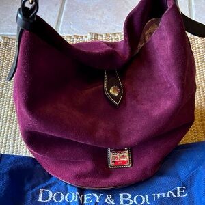 DOONEY & BOURKE gorgeous bucket bag Super rich dk plum suede-looks new-gold hrdw